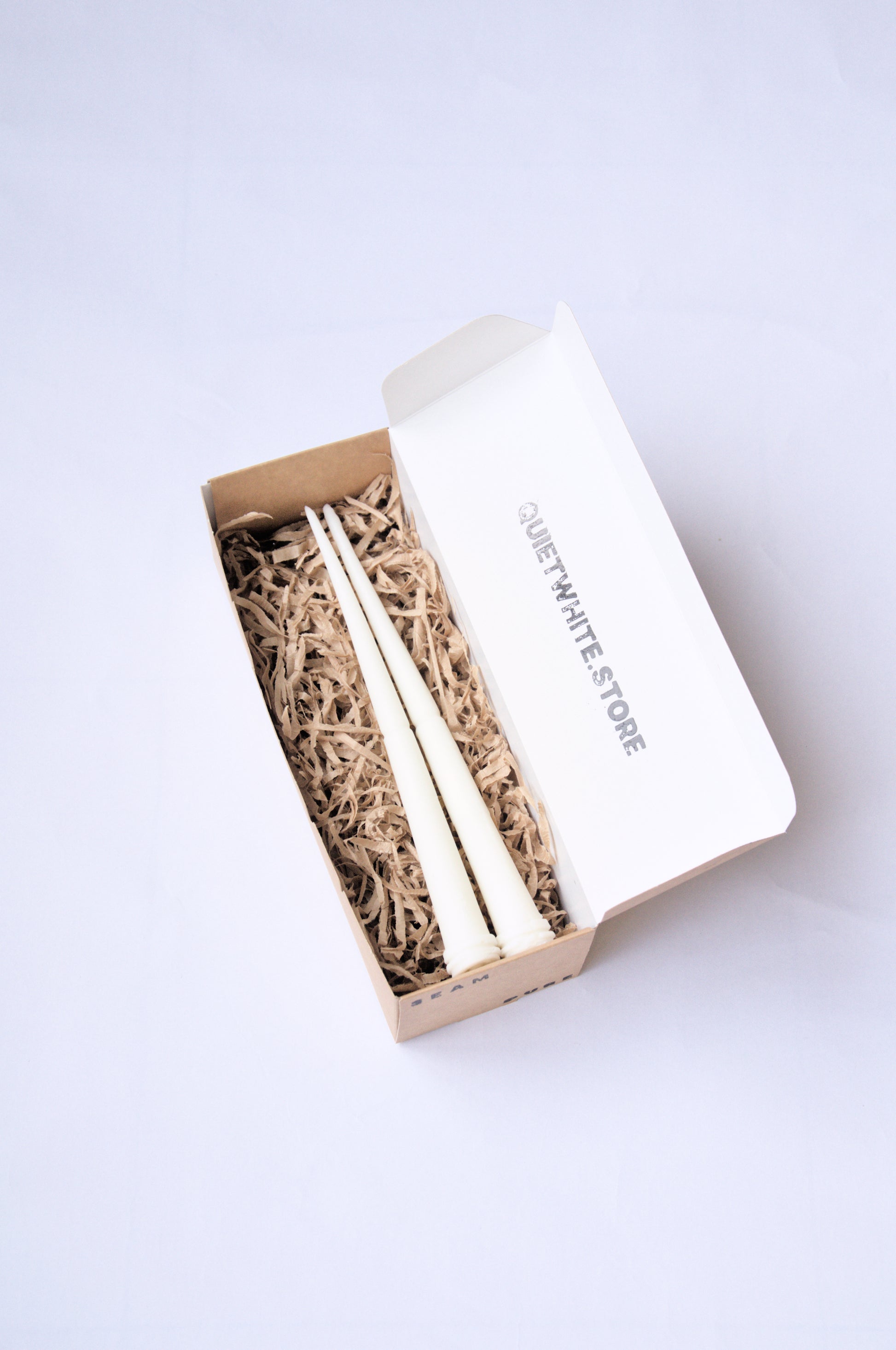 נרות SEAM באריזה - אור רך ונעים לבית