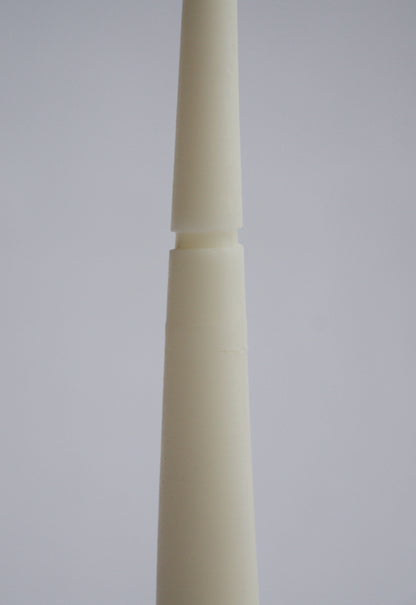 זוג נרות פמוט בעיצוב מדויק SEAM בעבודת יד