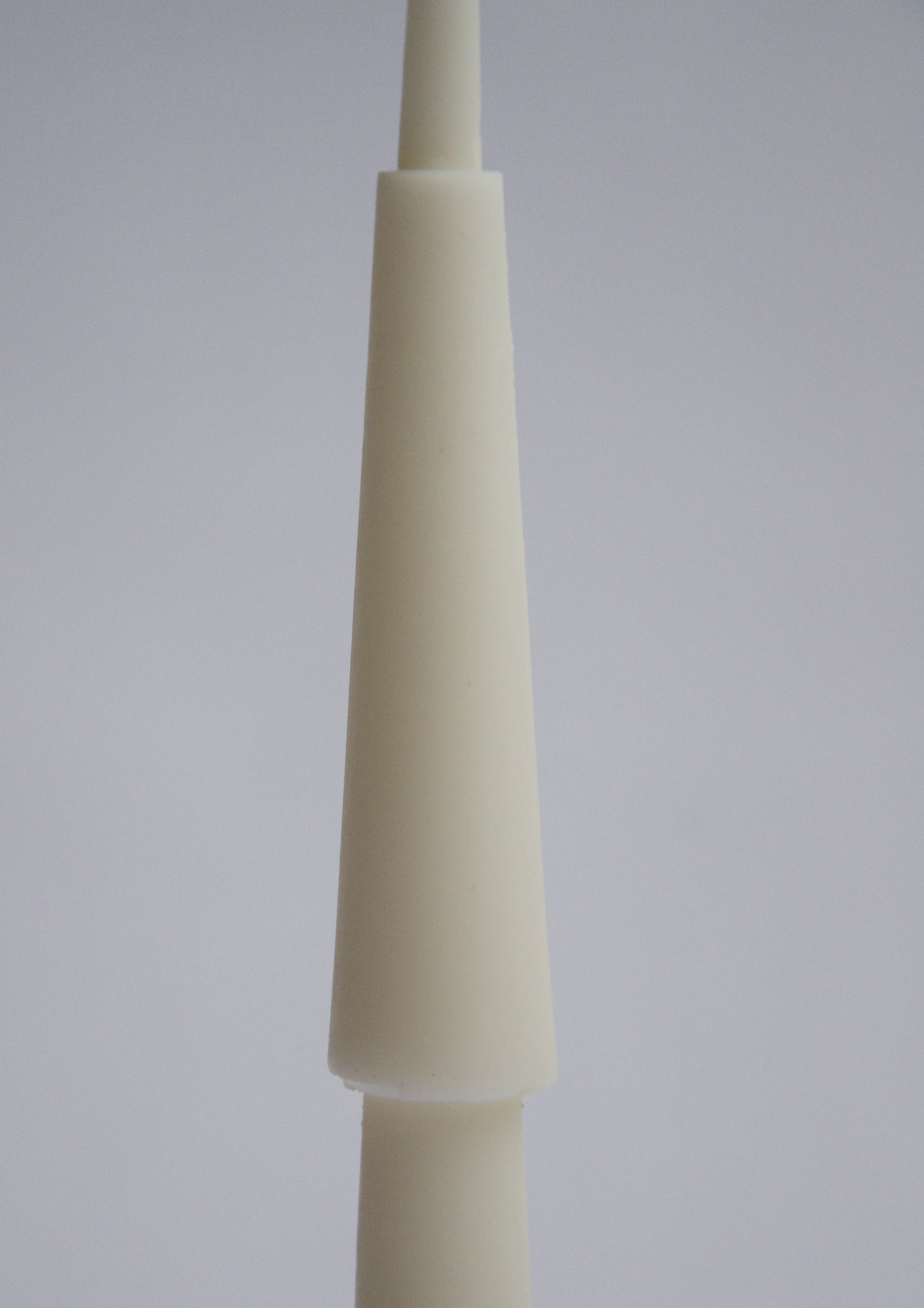 SHIFT - זוג נרות פמוט מינימליסטיים - שקט לבן